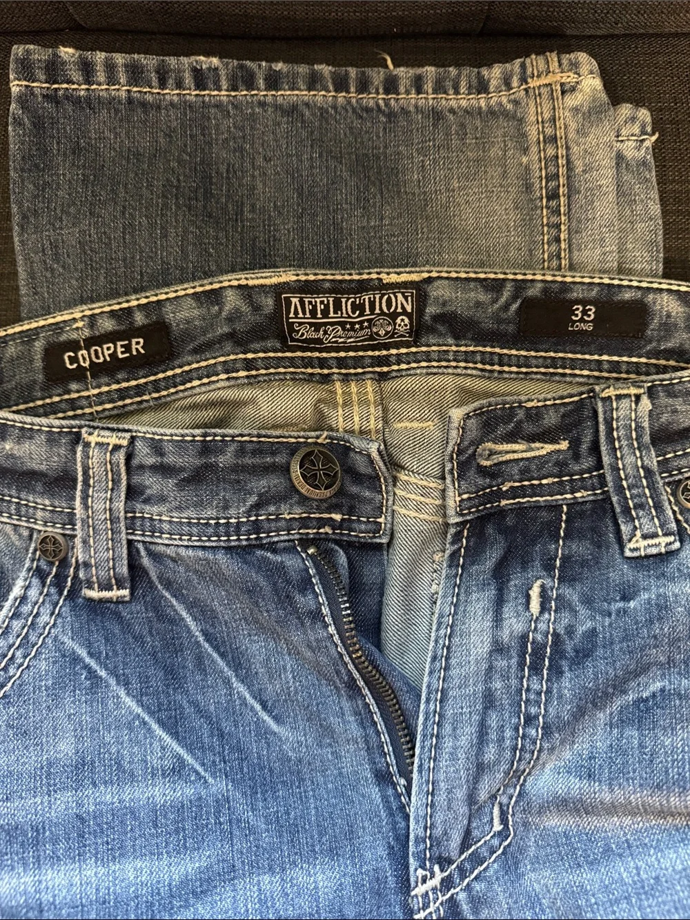 Buckle Men’s Affliction Jeans Size 33 Long - Picture 3 of 4